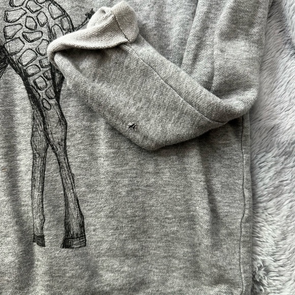 Giraffe Sweatshirt - Picture 2 of 2